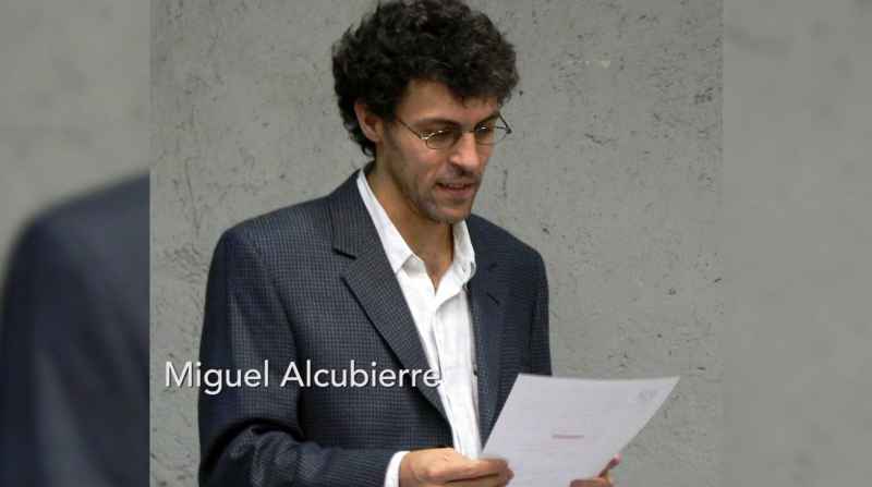 15 Miguel Alcubierre